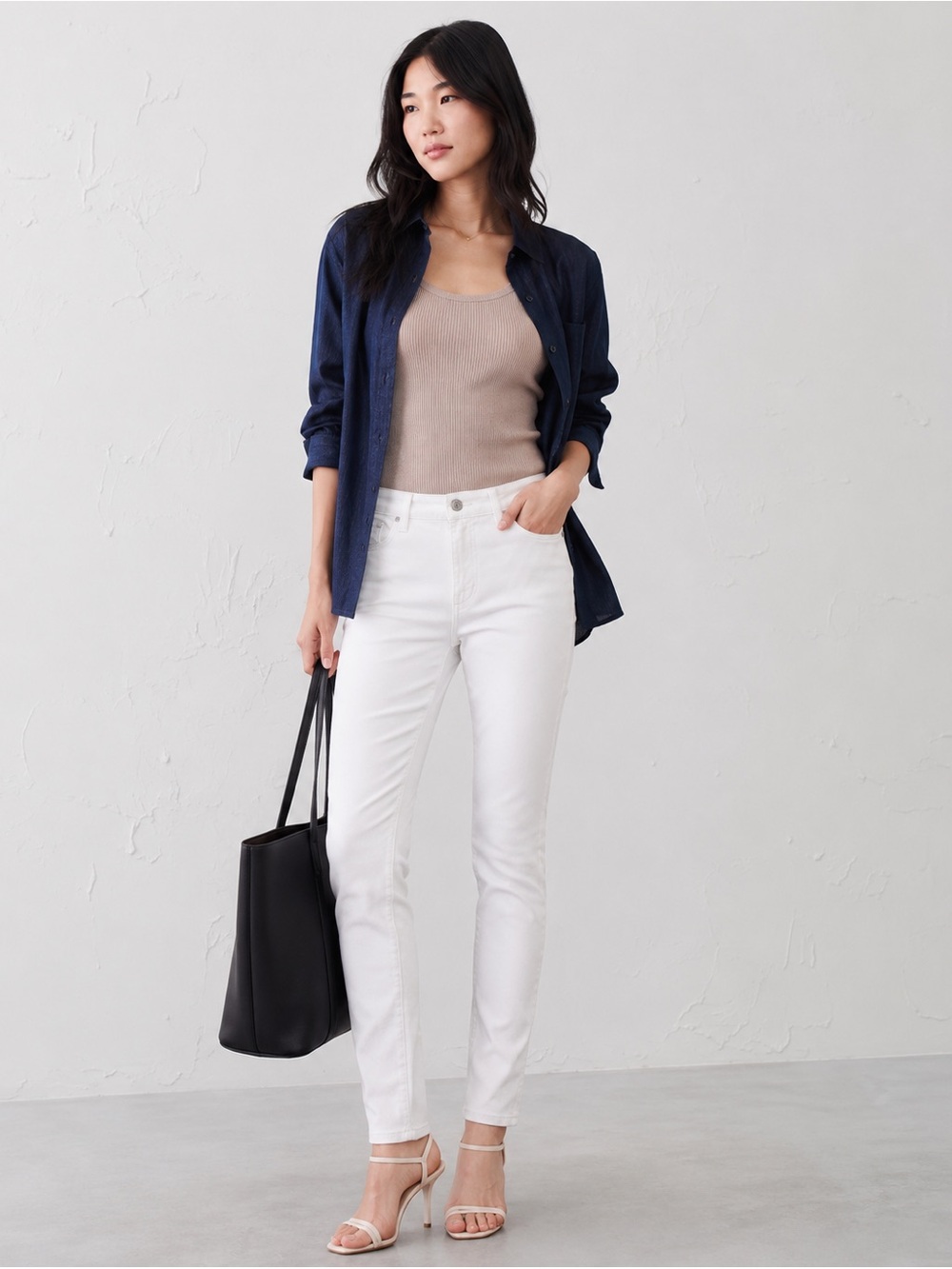 Banana Republic Women White Skinny Jeans- Like new!!✨✨